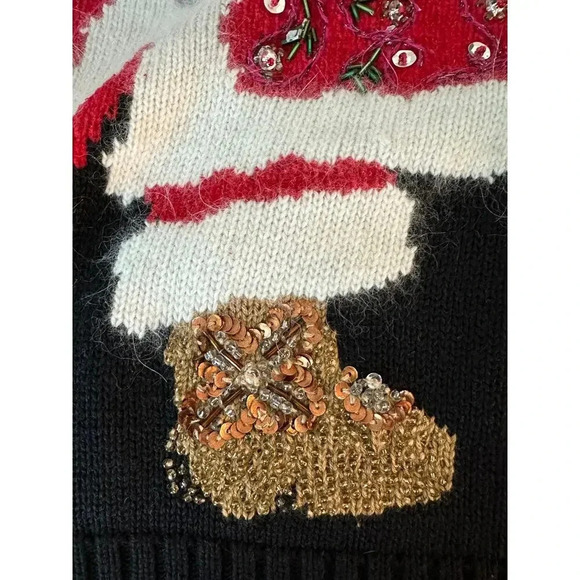 Susan Bristol Christmas Santa Embroidered Sweater Size Medium - Picture 7 of 9